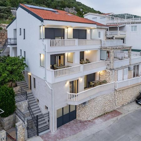 Villa Emina Sa Privatnom Plazom I Parkingom نيوم المظهر الخارجي الصورة