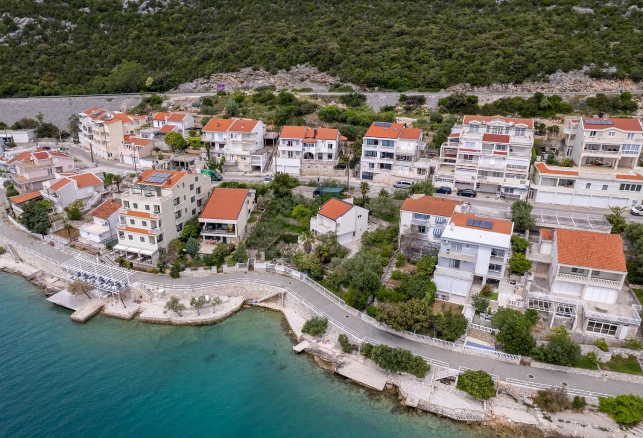 Villa Emina Sa Privatnom Plazom I Parkingom نيوم المظهر الخارجي الصورة
